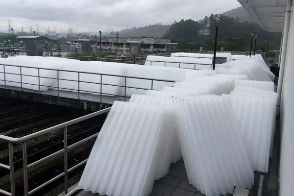 蜂窩斜管填料現(xiàn)場